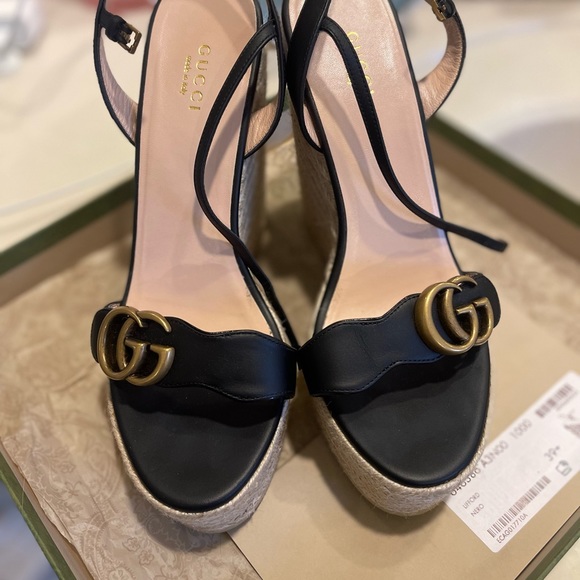 Brand new never worn only tried on to high for me diagnosed with knee issues - Picture 2 of 8